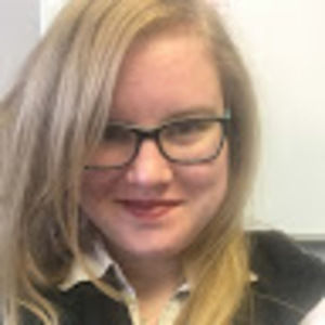 Meet your Posher, Caitlin